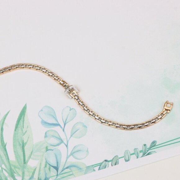 "Elegant Rose Gold Bracelet with Sparkling U-Shaped Center Charm, XPBL0734 - Picture 3 of 12